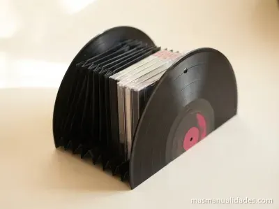 Para guardar los CDs y DVDs