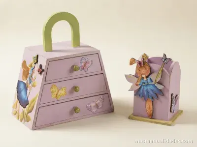 Pintando Mariposas y Haditas