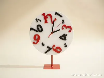 Reloj moderno